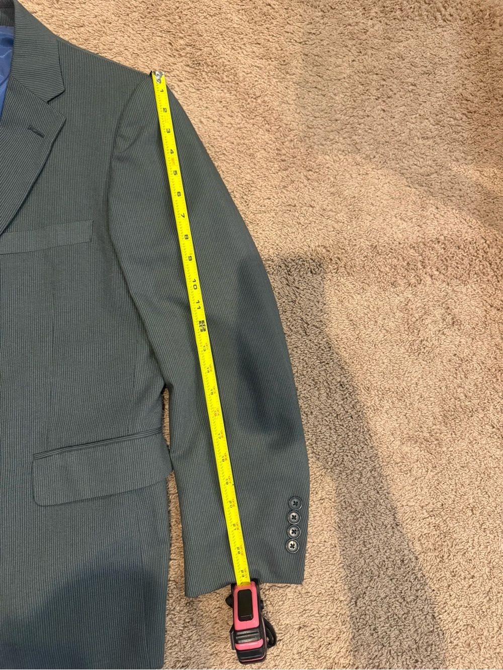 jf j.ferrar Men's Two-Button Charcoal Gray Suit Jacket with Blue Lining - Picture 3 of 6